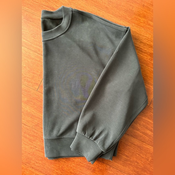 Lululemon Softstreme Perfectly Oversized Cropped Crew - Picture 10 of 12